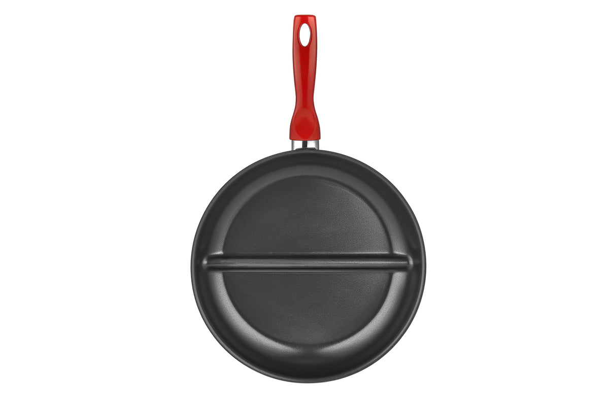 Top view of the black Papilla divided pan with center partition and red handle